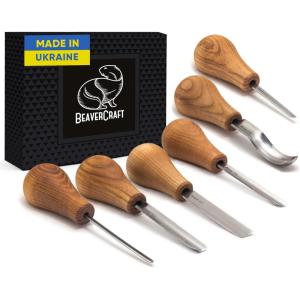 BeaverCraft Wood Carving Gouges Kit SC05 – Wood Carving Chisels Set with Palm Gouge & Flat Straight Chisel, Rounded Short Bent, V-chisels – Whittling Knives, Tools for Beginners and Profi Carvers